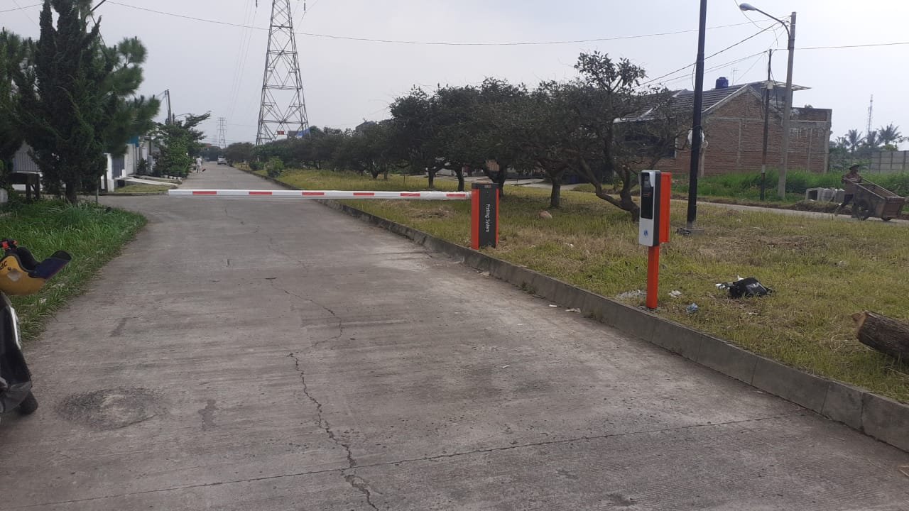 Palang Portal Parkir otomatis perumahan bandung (2)